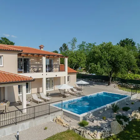 Casa Ole - * Labin (Istria)